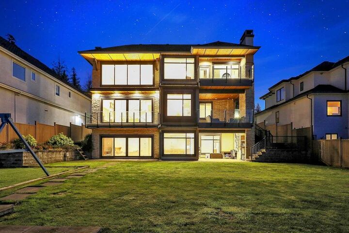 Property Photo:  16685 31 Avenue  BC V3Z 0P9 