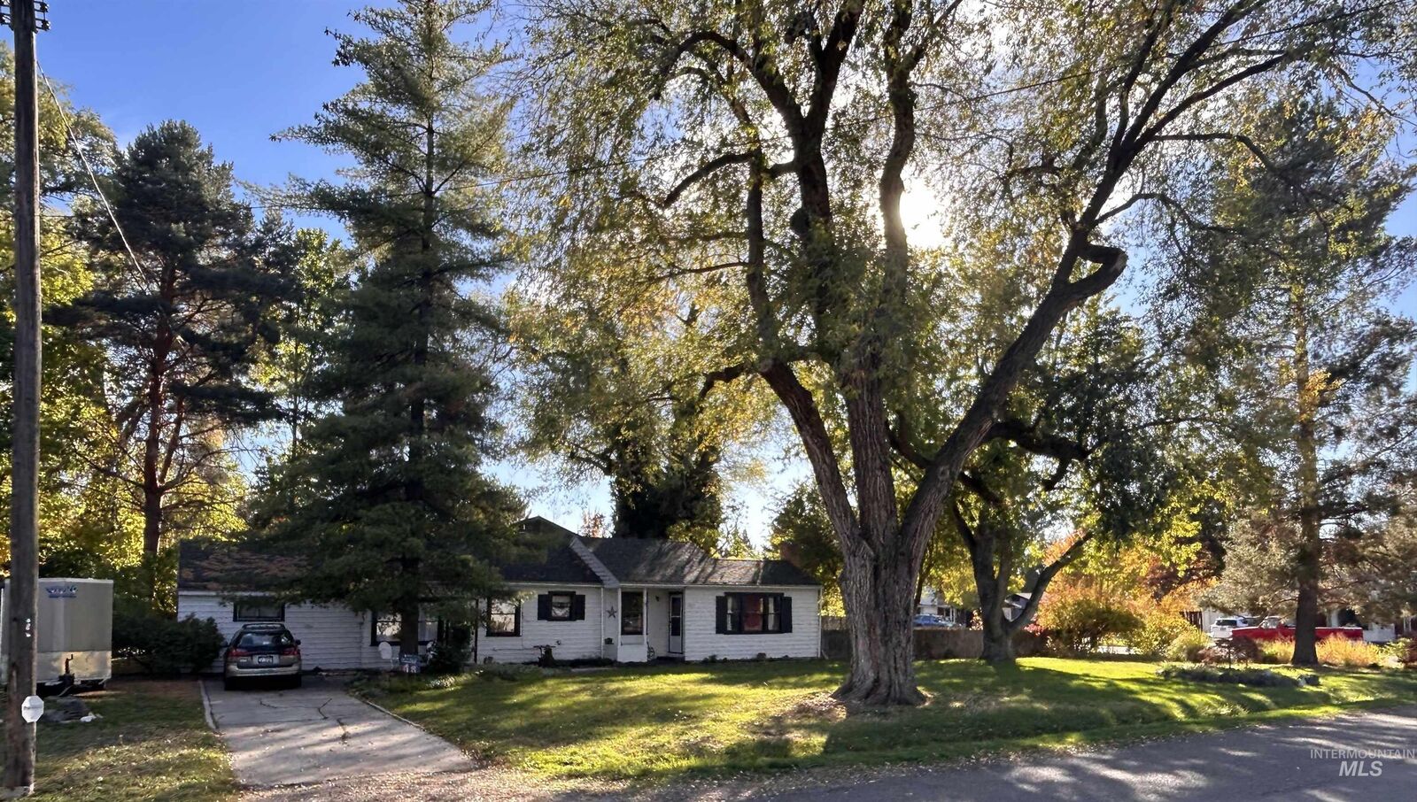 Property Photo:  1711 Malad Street  ID 83705