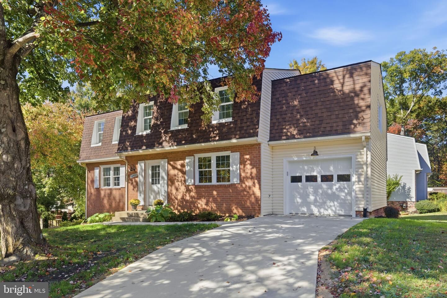 Property Photo: 10431 Headly Ct VA 22032