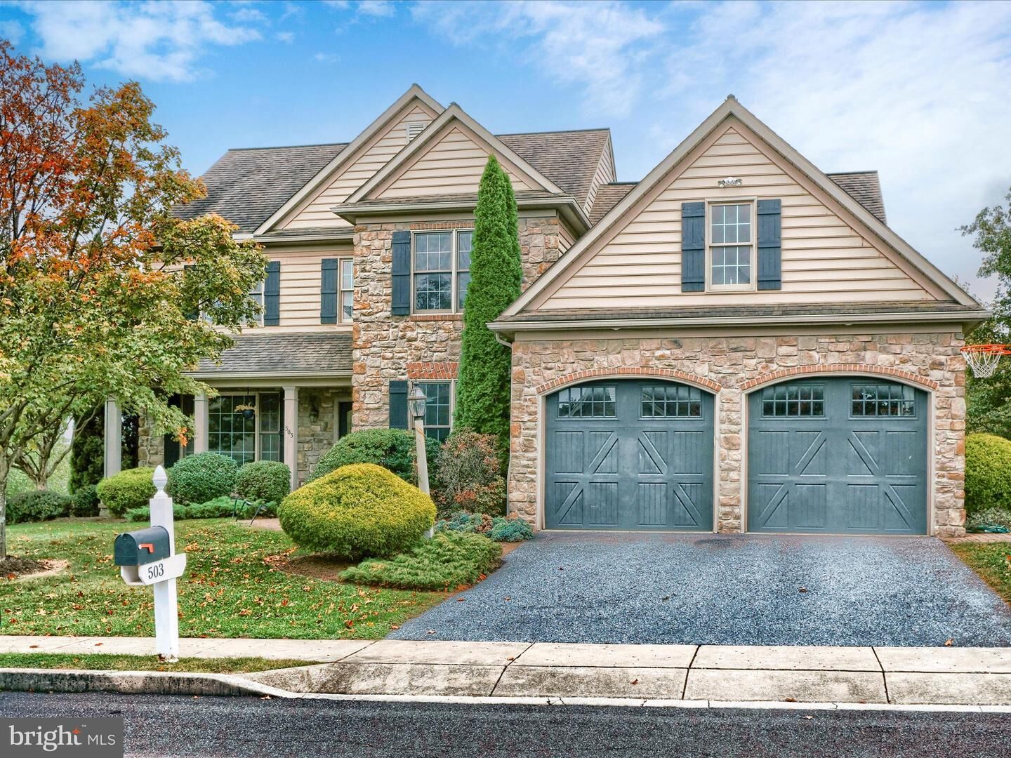 Property Photo:  503 Nursery Drive S  PA 17055