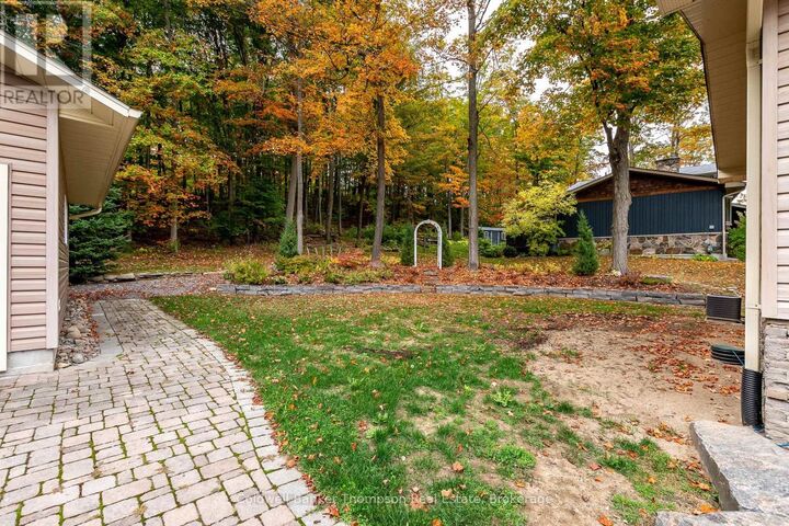 Photo de la propriété:  244 Summit Drive  ON P1H 1Y9 