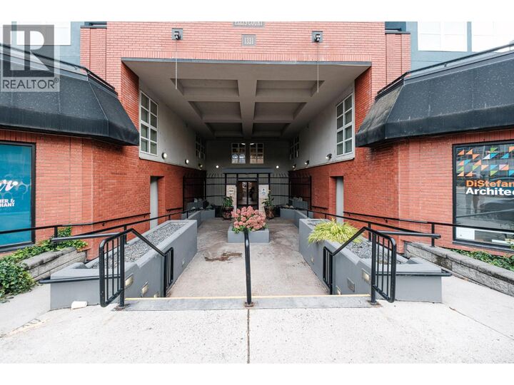 Photo de la propriété:  1331 Ellis Street 213  BC V1T 1Z9 