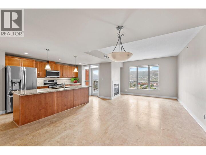Photo de la propriété:  1160 Bernard Avenue 1207  BC V1Y 6R2