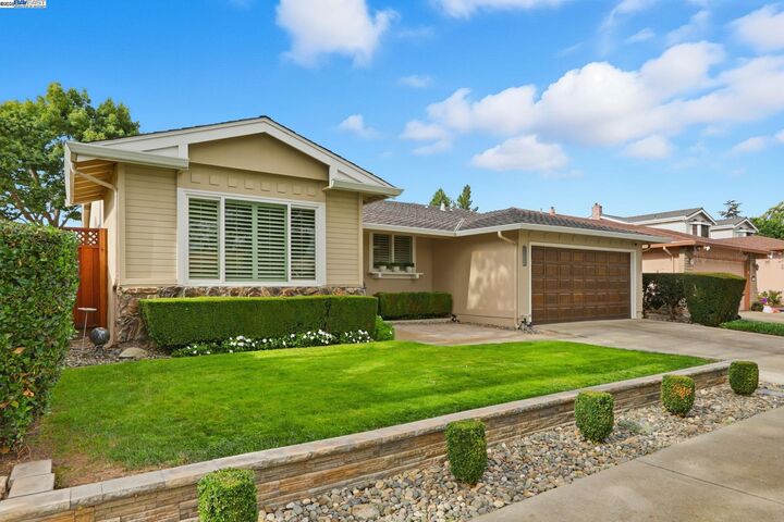 Property Photo:  3155 Mackenzie Pl  CA 94536