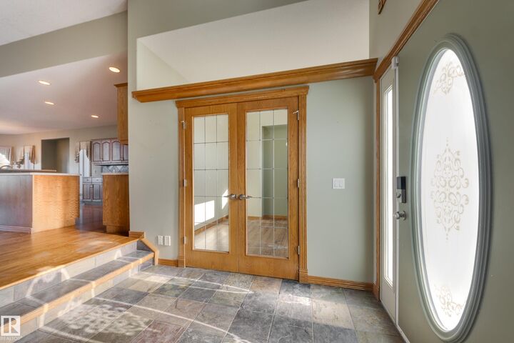 Property Photo:  96 Linksview  AB T7X 4L6