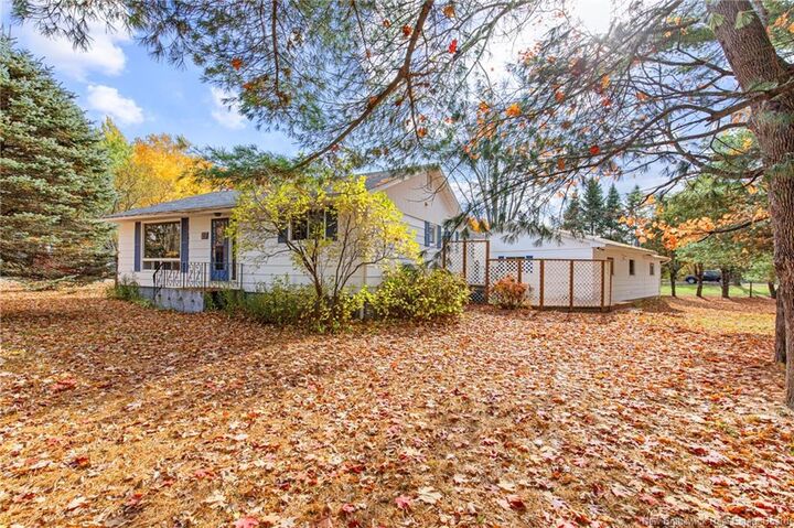 27 Grasse Circle  Fredericton NB E3A 7S8 photo
