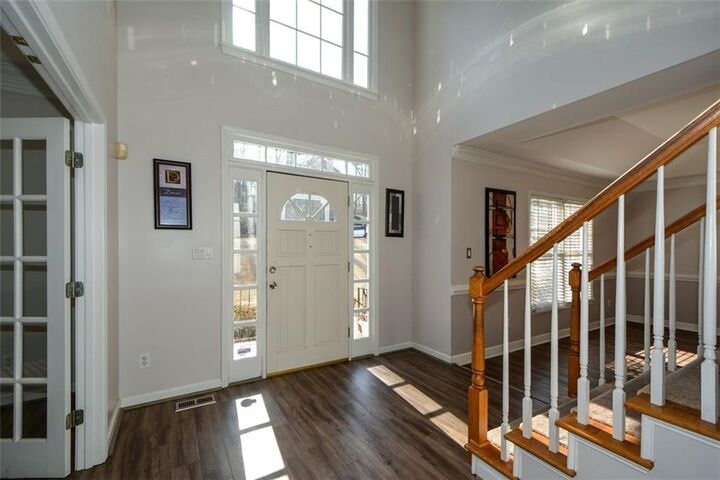 Property Photo:  103 Ashwood Court N  GA 30281