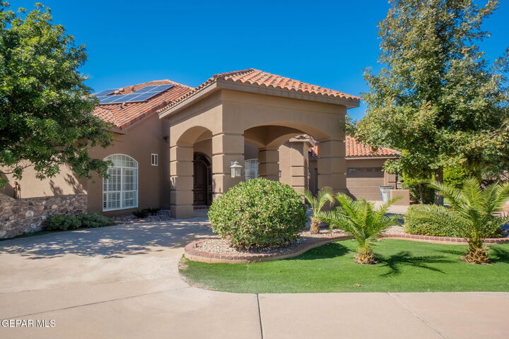 Property Photo:  970 Vereda Del Valle Avenue  TX 79932