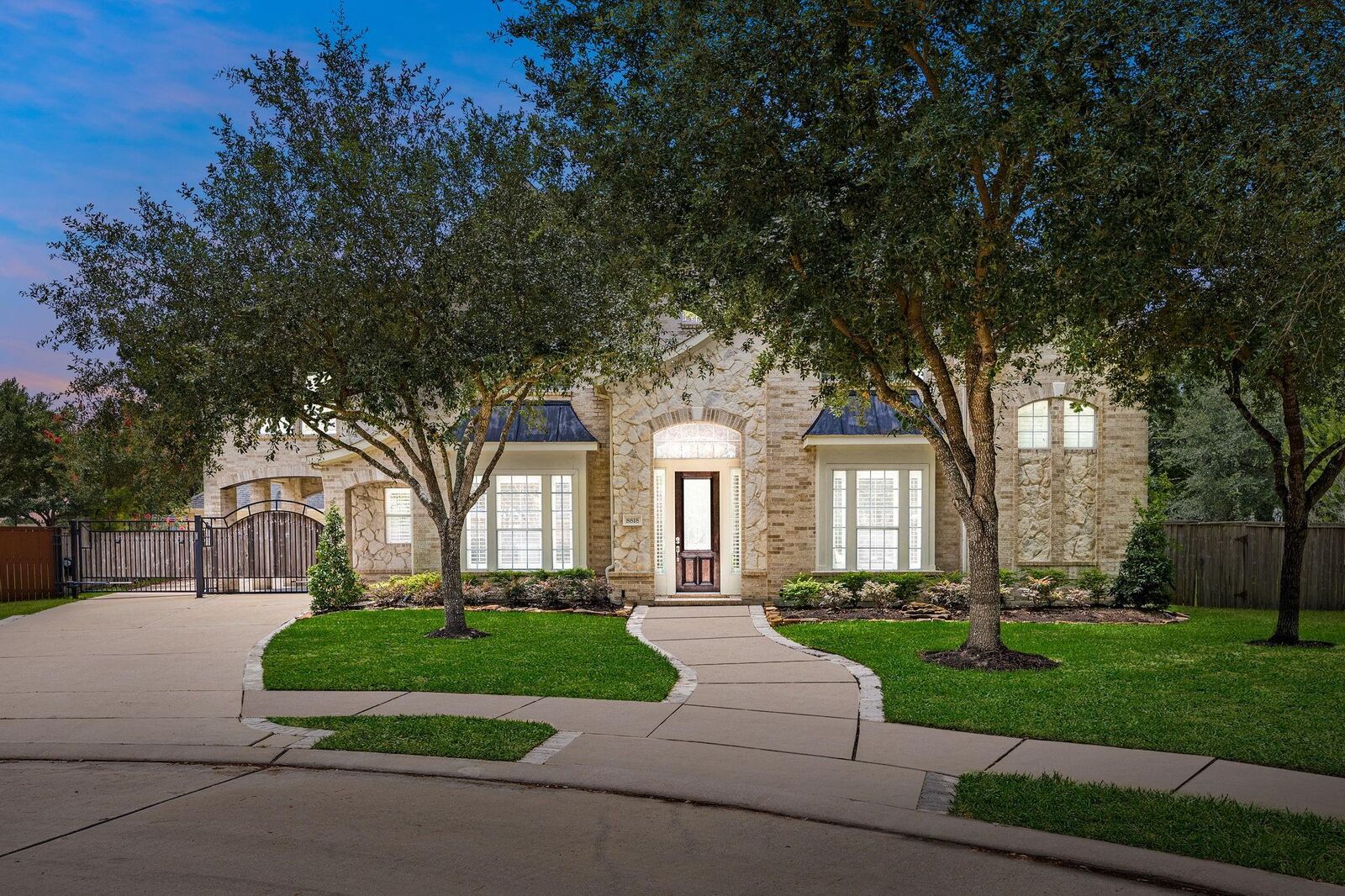 Property Photo:  8818 Black Cherry Crossing  TX 77494