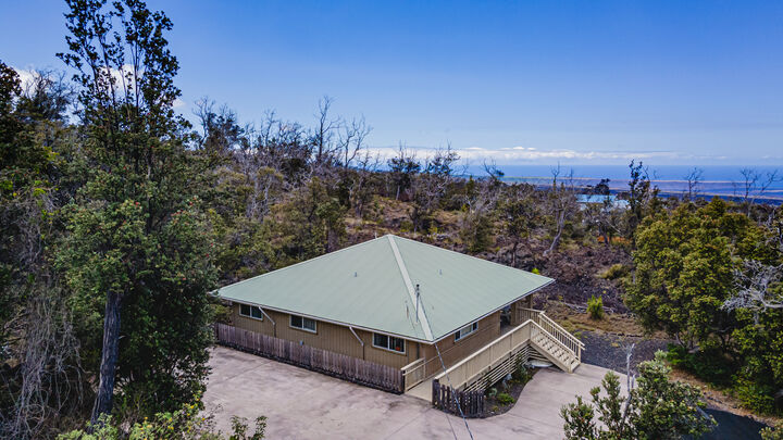 Property Photo:  92-1804 Keaka Pkwy  HI 96737