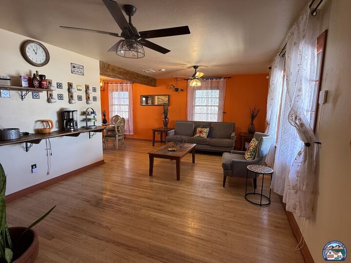 Property Photo:  1027  W Holt Ave  CA 92243 