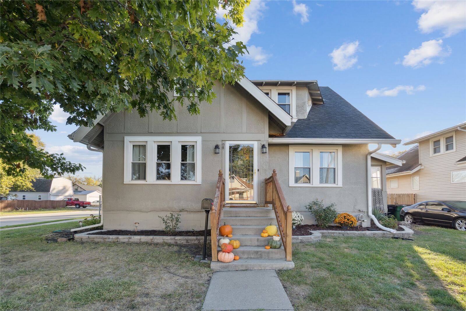 Property Photo:  437 4th Street  IA 50265