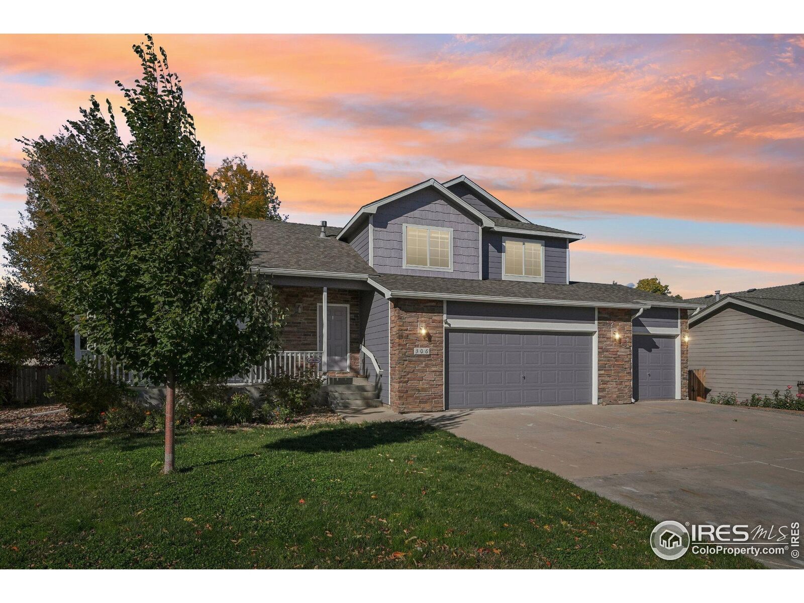Property Photo:  306 Fossil Dr  CO 80534