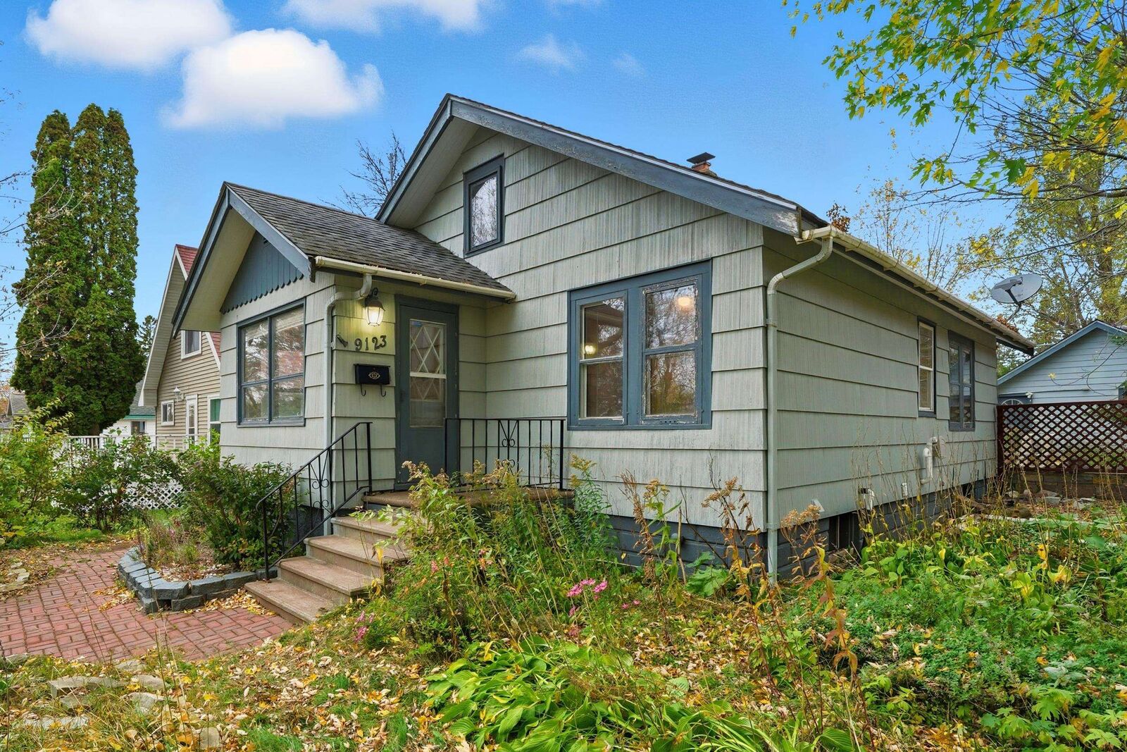 Property Photo:  9123 Brook St  MN 55810