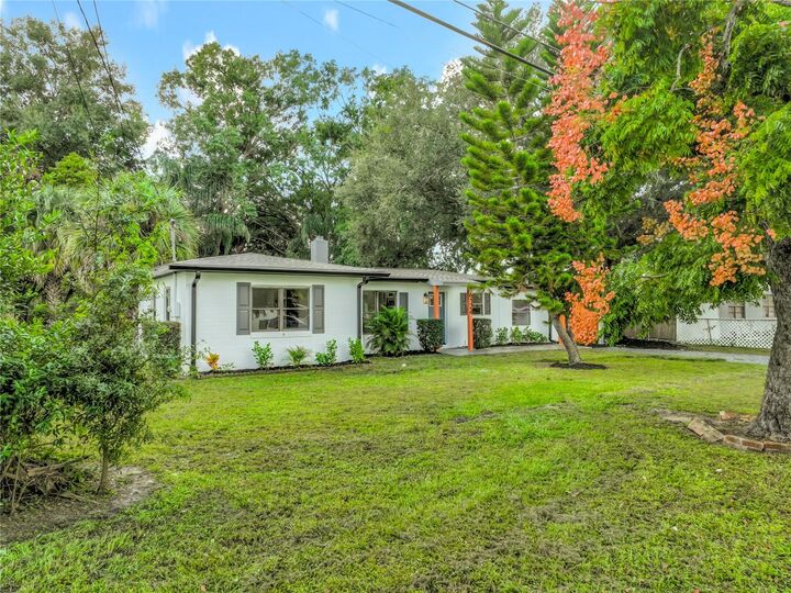 Property Photo:  6124 Dogwood Drive  FL 32807 