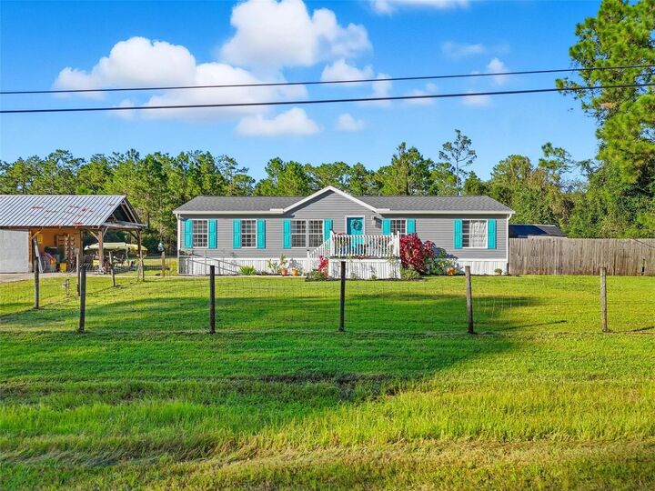 Property Photo: 4856 Pecan Avenue FL 32110