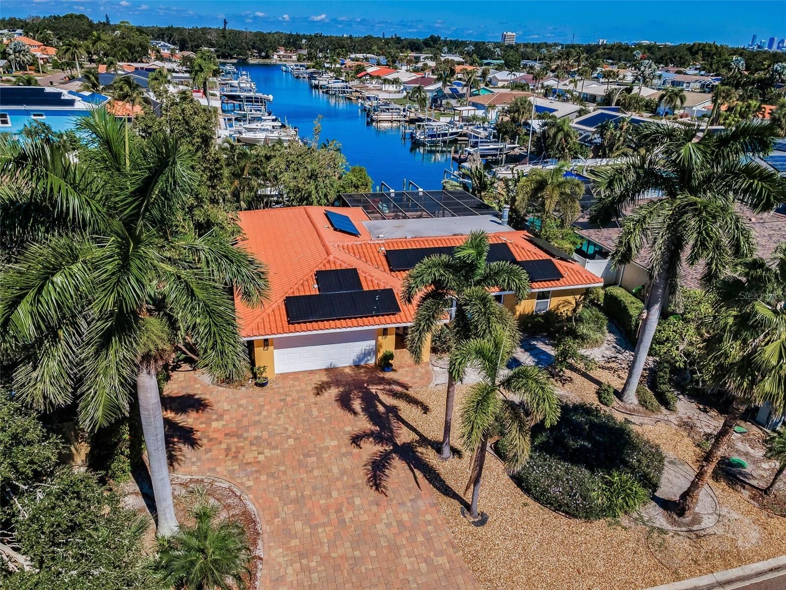 Property Photo: 4201 46th Avenue S FL 33711