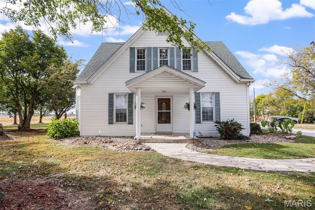 Property Photo: 7733 N State Route 159 IL 62067