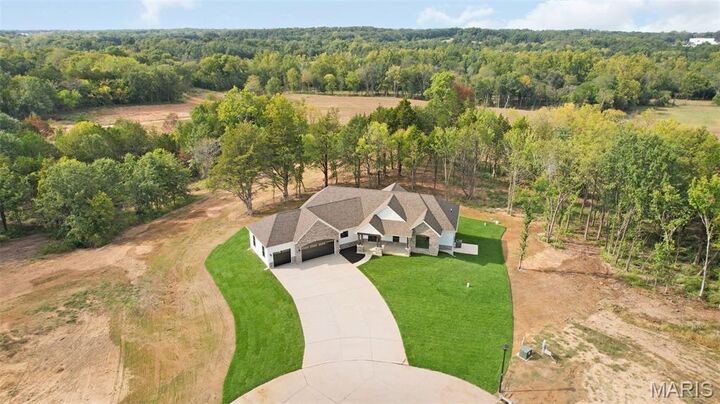 Property Photo:  5 Schaper Farms Court (Lot 6)  MO 63348