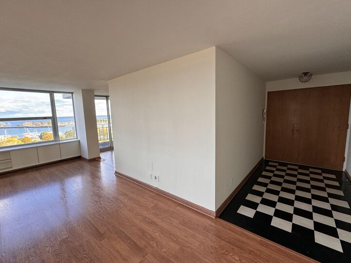 Property Photo: 1610 N Prospect Ave 506 WI 53202