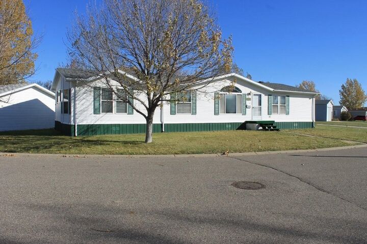 800 31st Ave #809 SE Lot 809  Minot ND 58701 photo