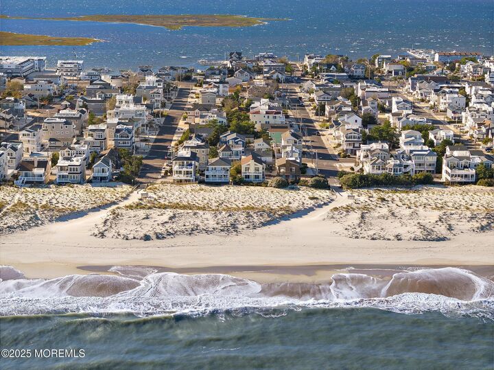 Property Photo:  214 E 29th Street  NJ 08008 