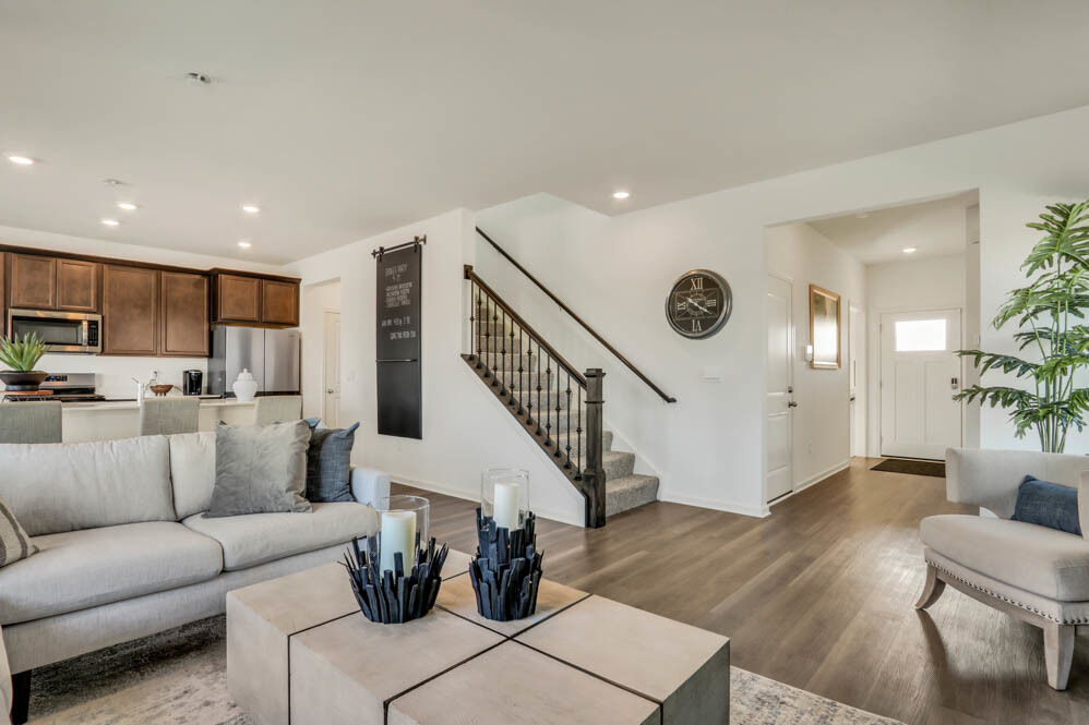 Property Photo: 2486 Semillon Street IL 60543