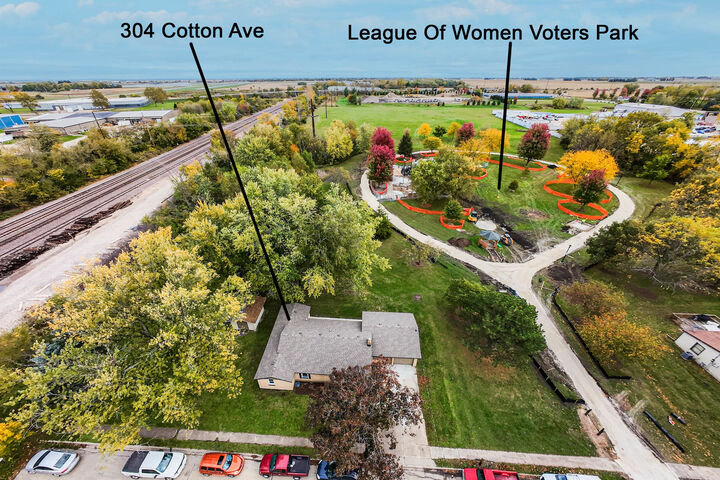Property Photo: 304 Cotton Avenue IL 60115
