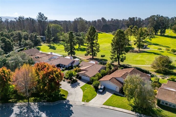 Property Photo:  639 Barberry Way  CA 93444 