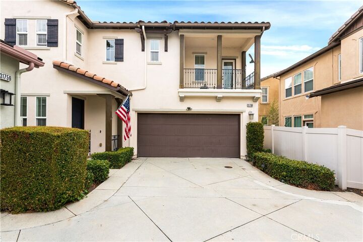 31760 Green Oak 33  Temecula CA 92592 photo
