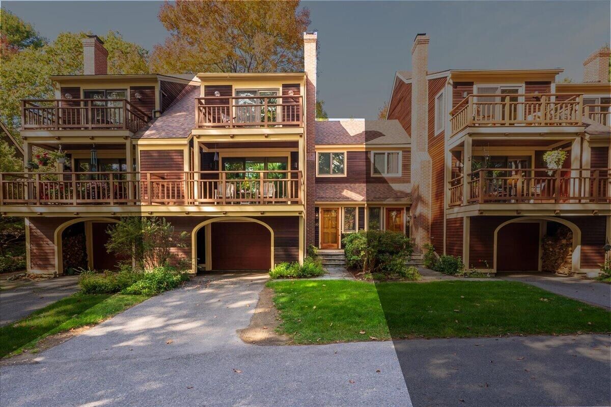 Property Photo:  10 Harbor Drive 10  ME 04849 