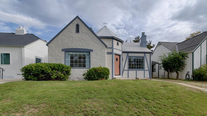 Property Photo:  941 McClatchy  CA 95818