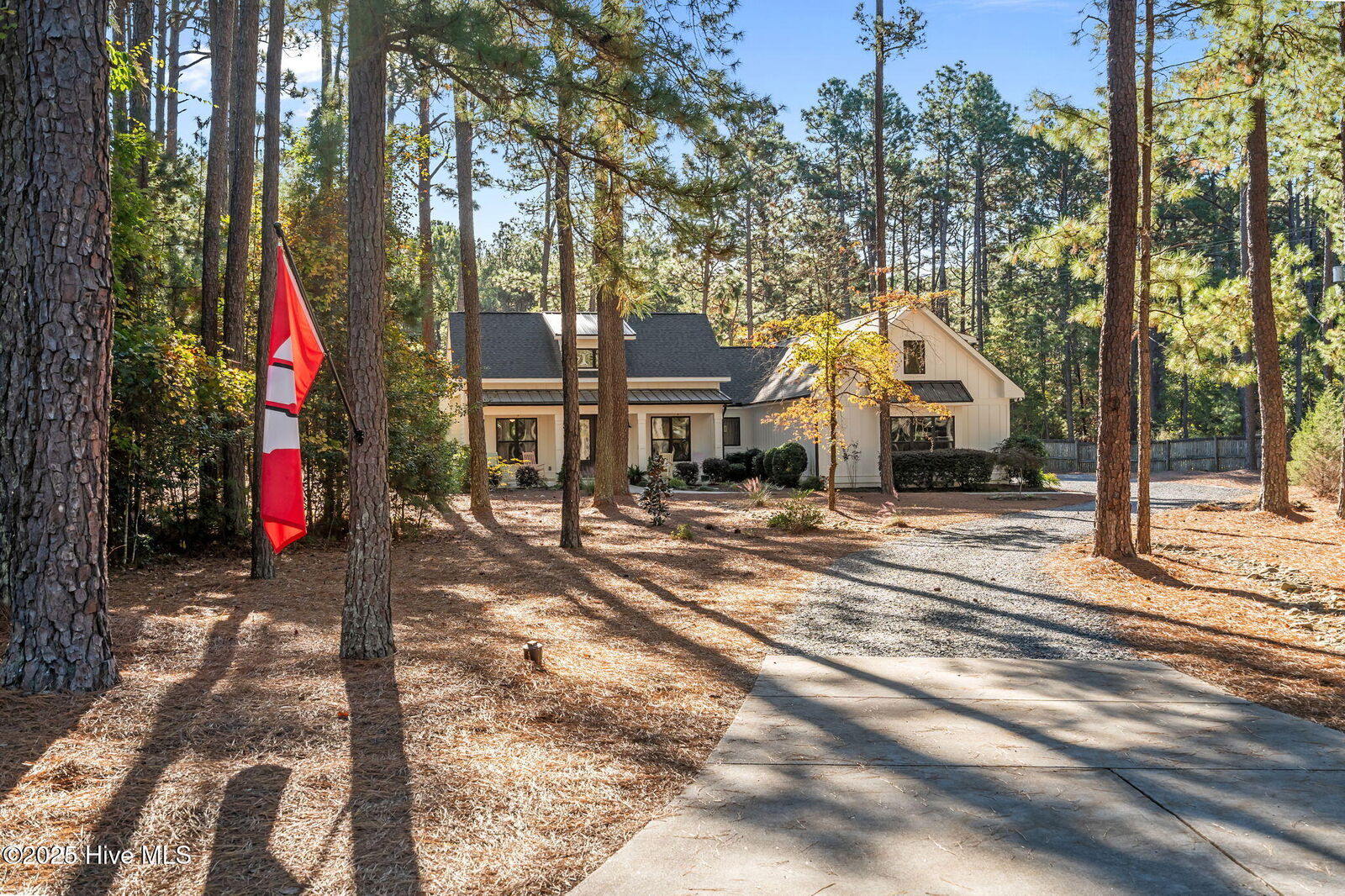 Property Photo:  6 Hobkirk Court  NC 28374