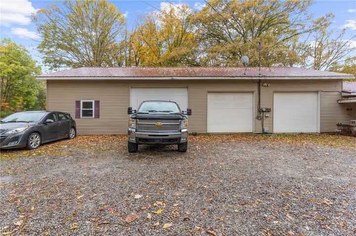 Property Photo:  5953 Warren Road  OH 44410