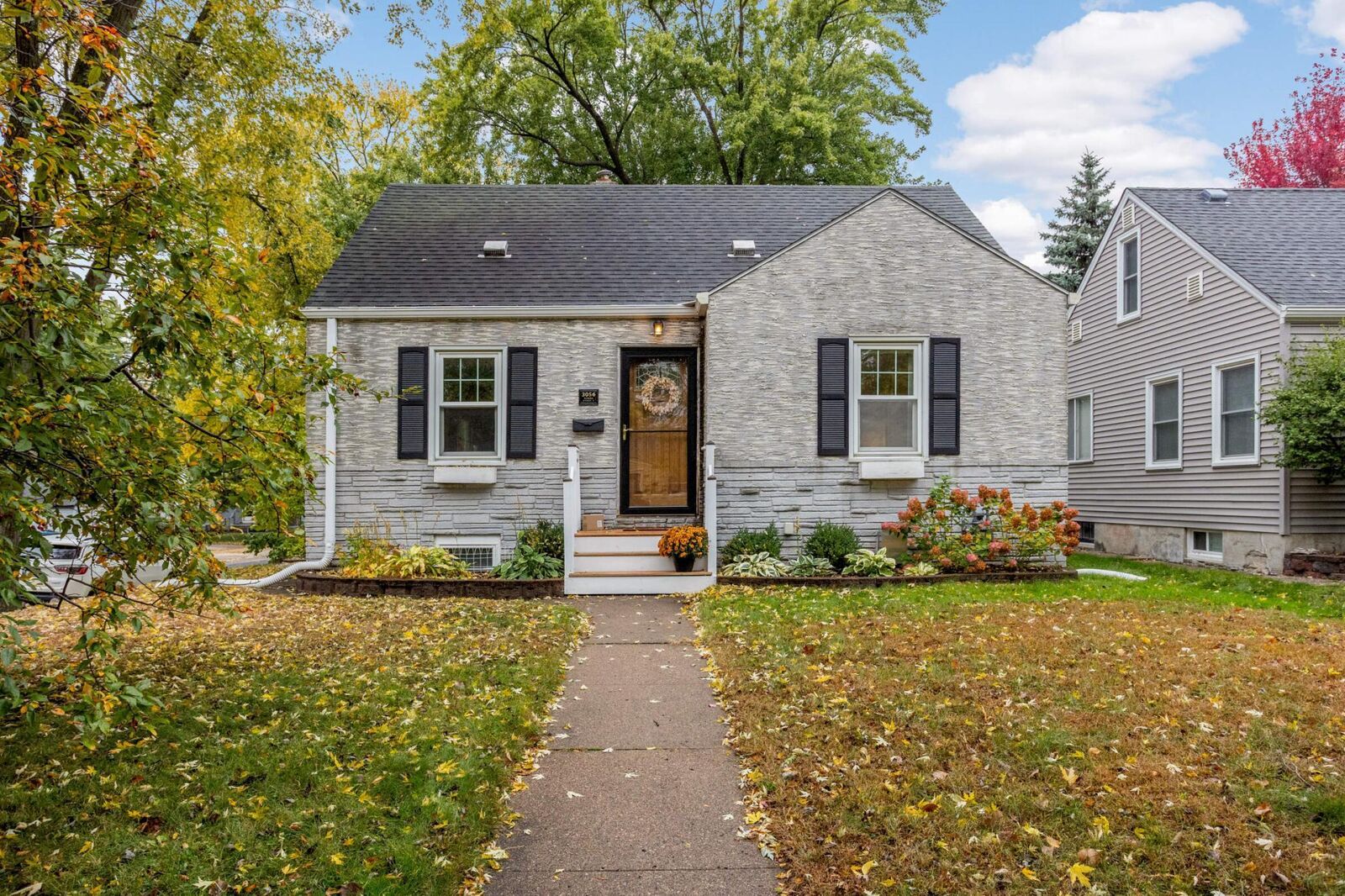 Property Photo:  3056 Florida Avenue S  MN 55426