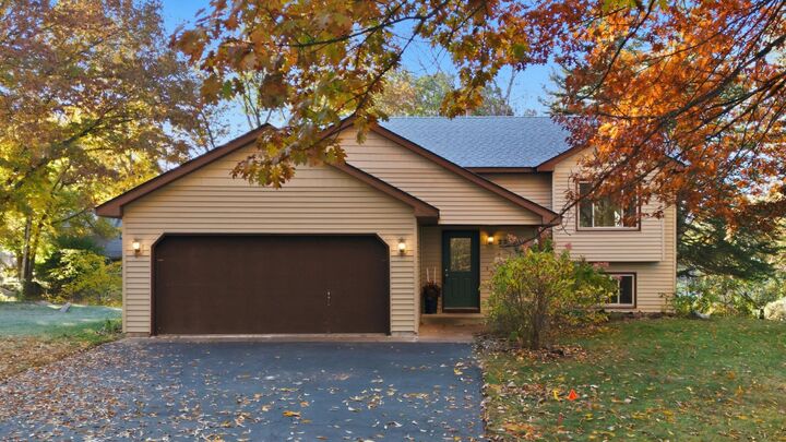 Property Photo:  22089 Jason Avenue Court N  MN 55025