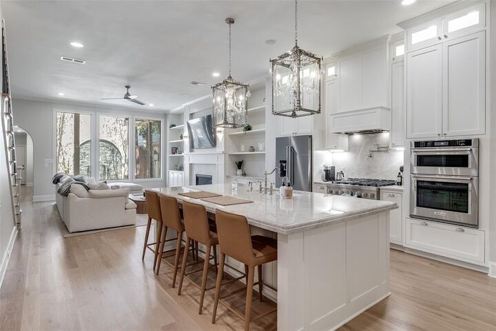 Property Photo:  4219 Prescott Avenue  TX 75219