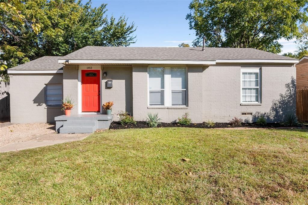 Property Photo: 11413 Rupley Lane TX 75218