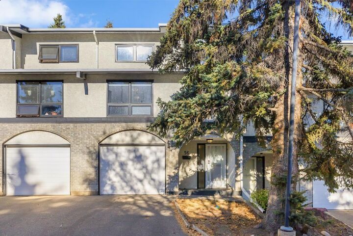 Property Photo:  5400 Dalhousie Drive NW 56  AB T3A 2B4 