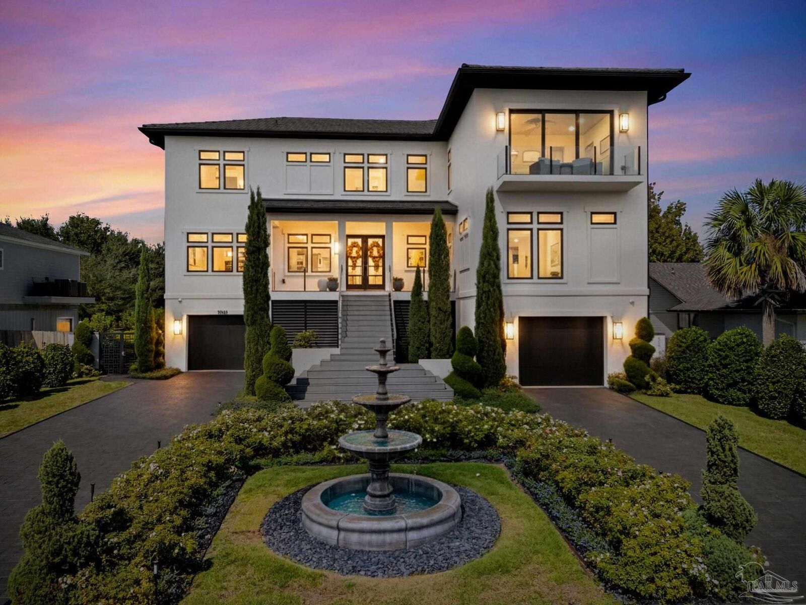 Property Photo: 3348 Edgewater Dr FL 32563