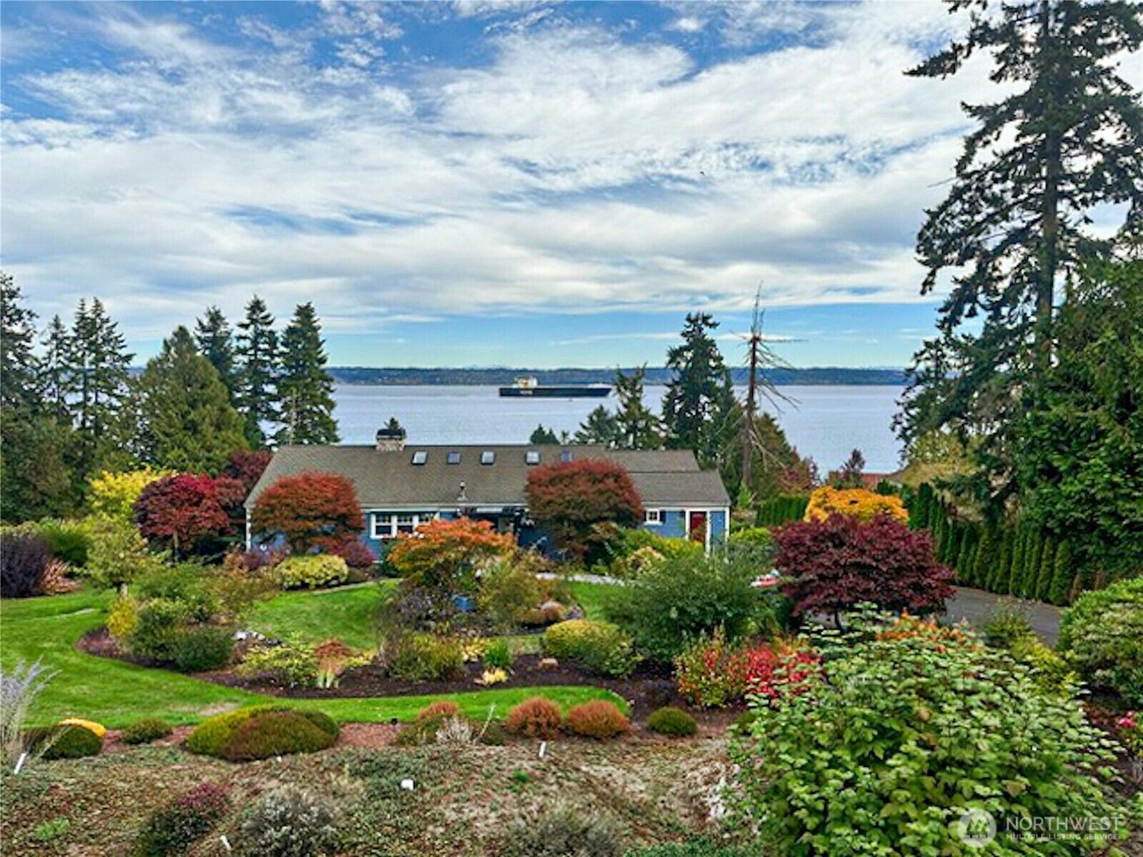 Property Photo: 21322 NE President Point Road WA 98346