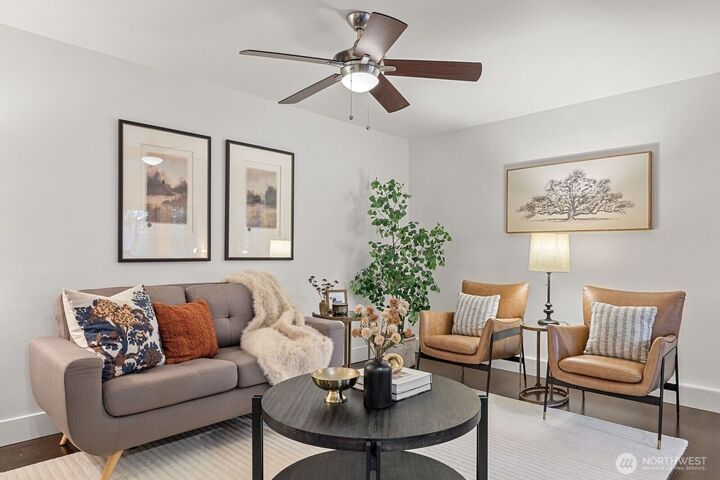 Property Photo: 120 NW 39th Street 106 WA 98107