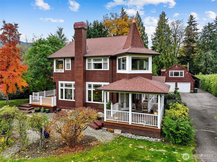 Property Photo:  10201  420th Avenue SE  WA 98045