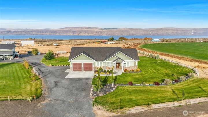 10410  Northern Avenue NE  Coulee City WA 99115 photo