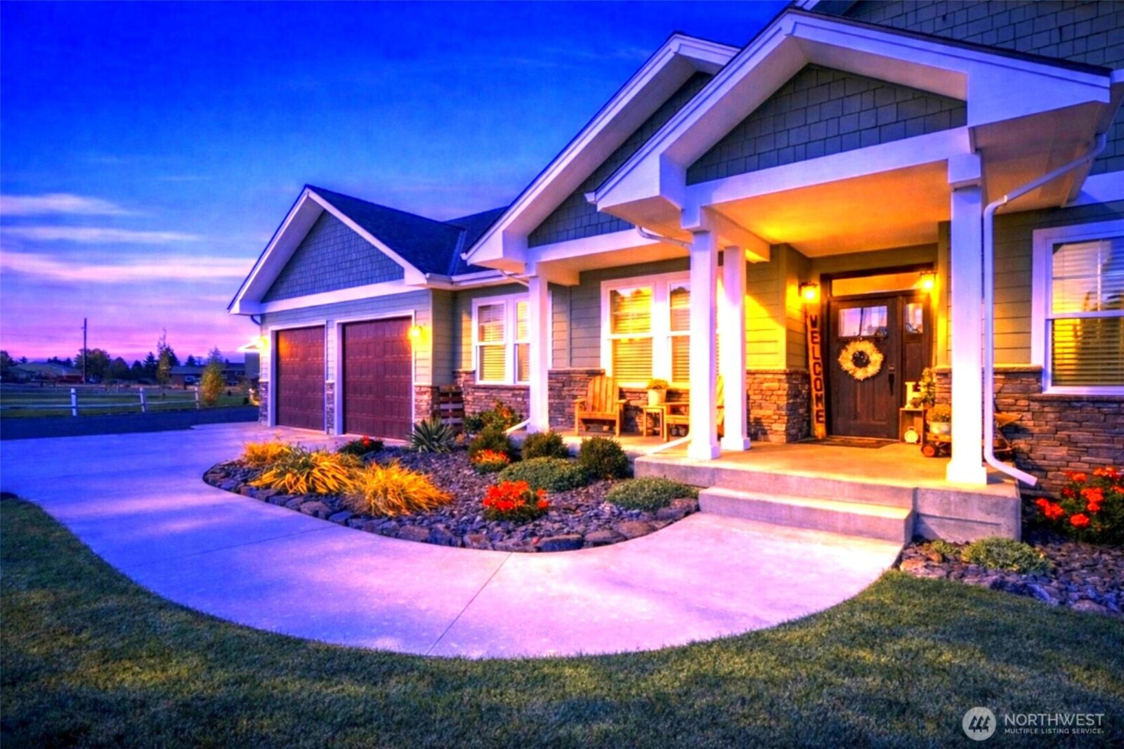 Property Photo:  10410  Northern Avenue NE  WA 99115 