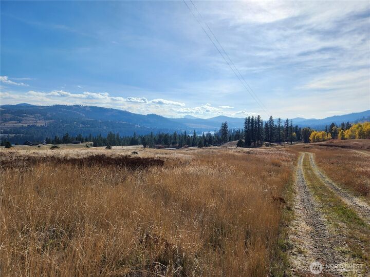 Property Photo:  24  Spoke Lane  WA 99166