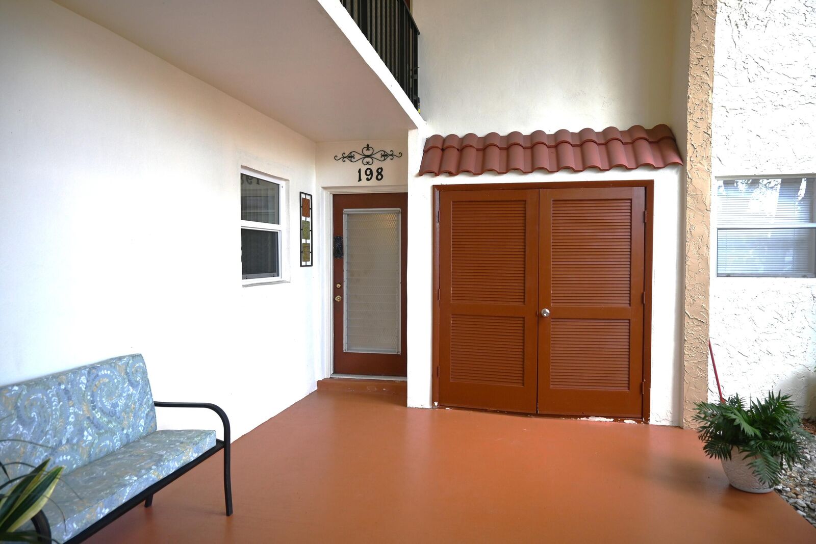 Property Photo: 198 Lake Evelyn Drive FL 33411