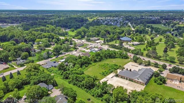 Property Photo:  38500 Garfield Road  MI 48038