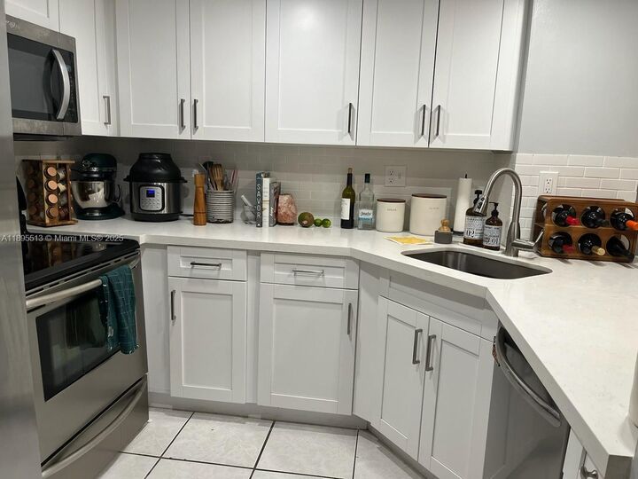 Property Photo:  7856 SW 102nd Ln  FL 33156 