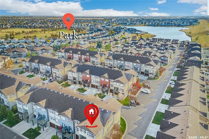 Property Photo:  150 Langlois Way 522  SK S7T 0K8